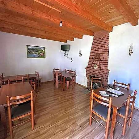 Freskia 5* Shkodër